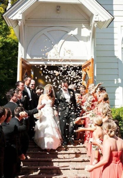 Cérémonie de mariage à l'église